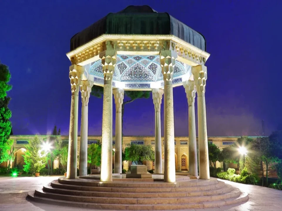 مکالمه رایگان ایرانسل به مناسبت روز شیراز