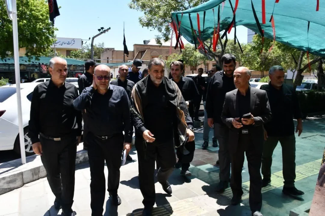 بازدید معاون بانک و بیمه وزارت اقتصاد از موکب بیمه ایران در مشهد