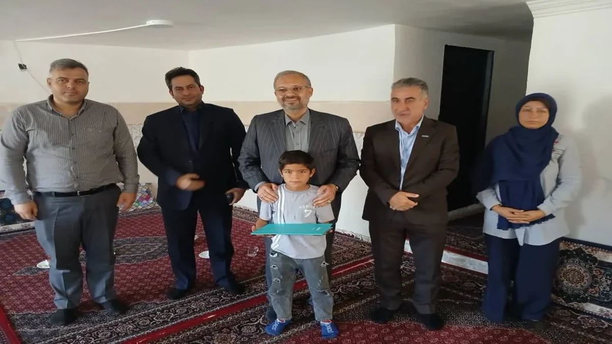 تاکید رییس هیات مدیره شرکت بیمه دی بر ارتقاء سطح خدمات به ایثارگران