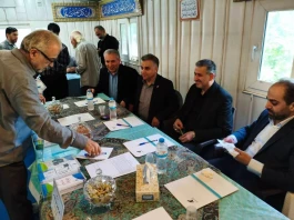 میز خدمت بانک سرمایه در نماز جمعه تهران برپا شد